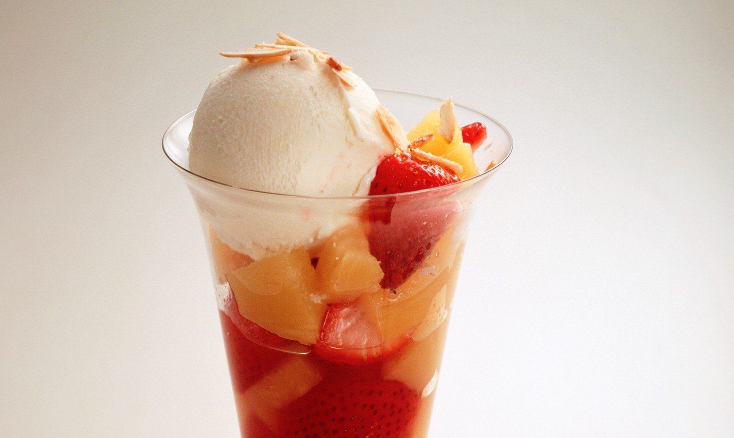 Garantáltan a nyári partik kedvenc desszertje: Aperol fagyi