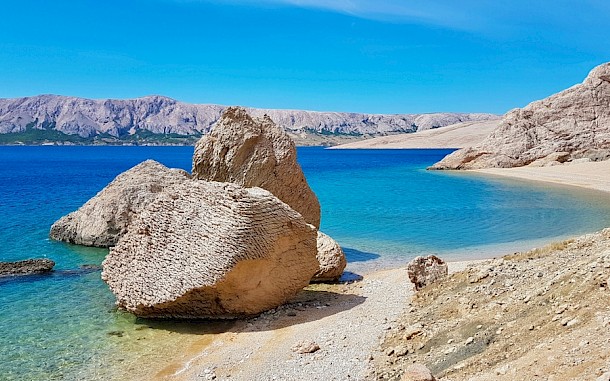 CroTravel/Shutterstock