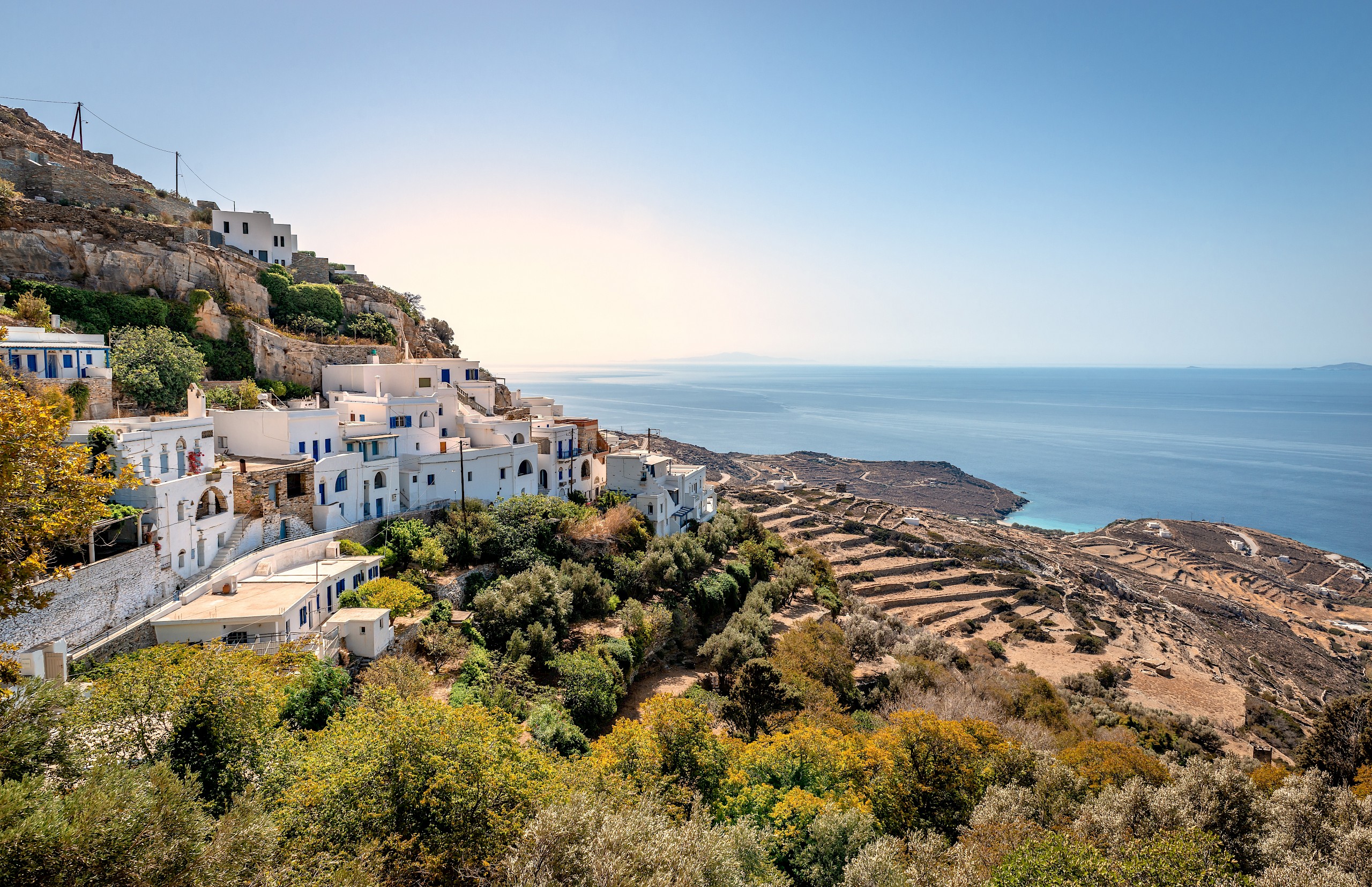 Egy csendes görög sziget Míkonosz közelében – 20 percre a tömegtől