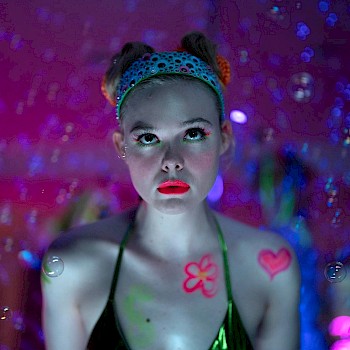 Carl Herse/Courtesy of Apple - &copy;/IMDb