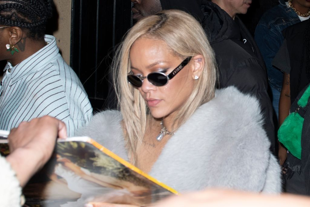 Alig ismerni rá Rihannára új, extrém rövid frizurájával