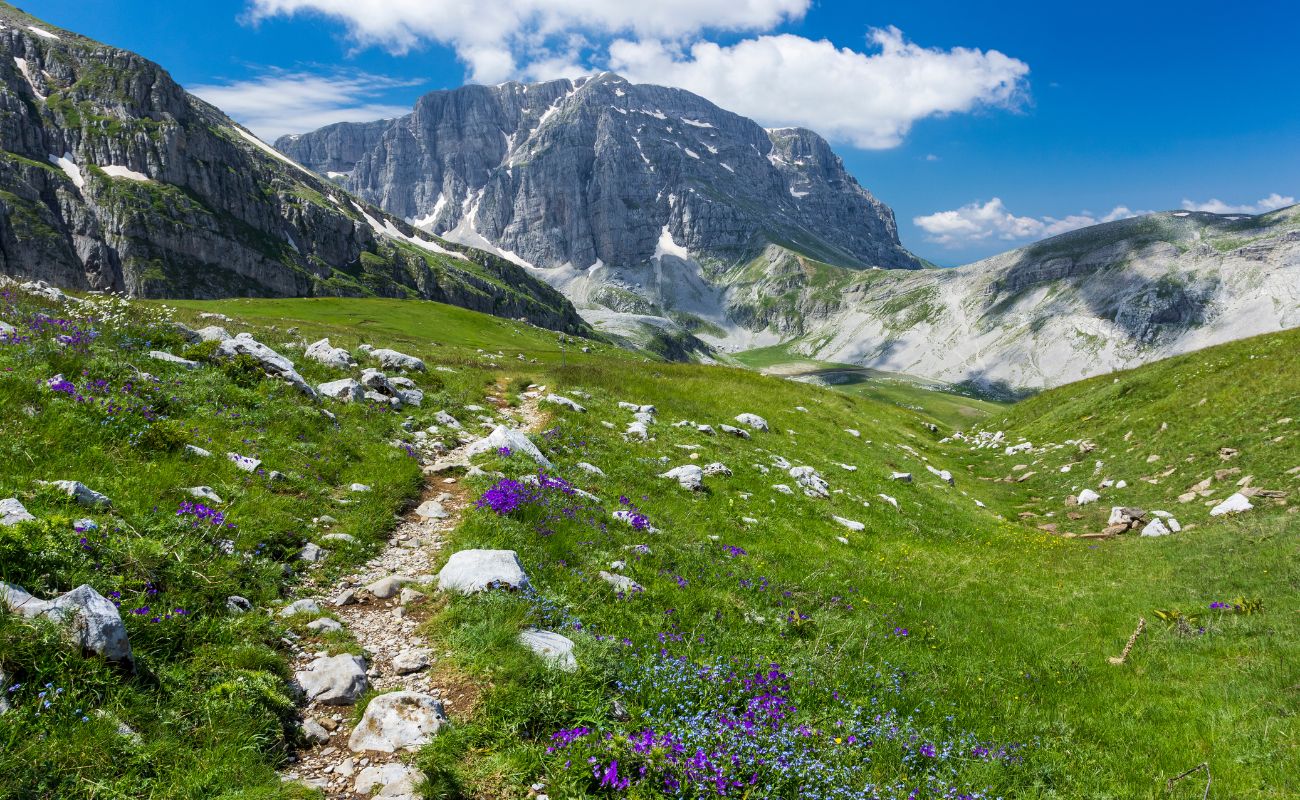 Nyaralnál ott, ahol a szupergazdagok? 4 görög úti cél, amit érdemes felfedezni
