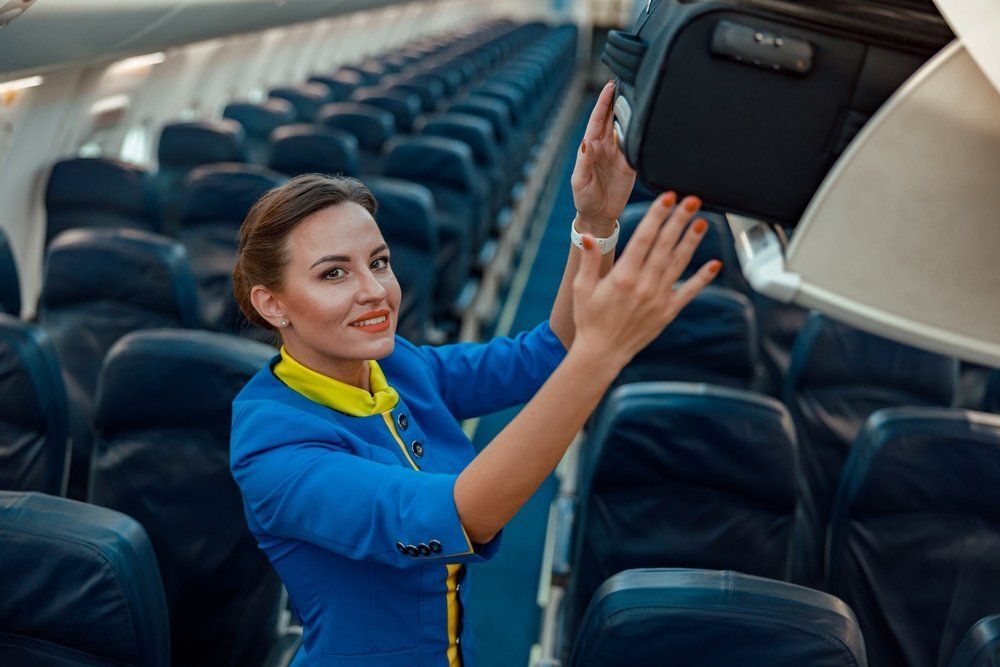 Ezt a „gonosz" szokást mindannyian elkövettük már a repülőn