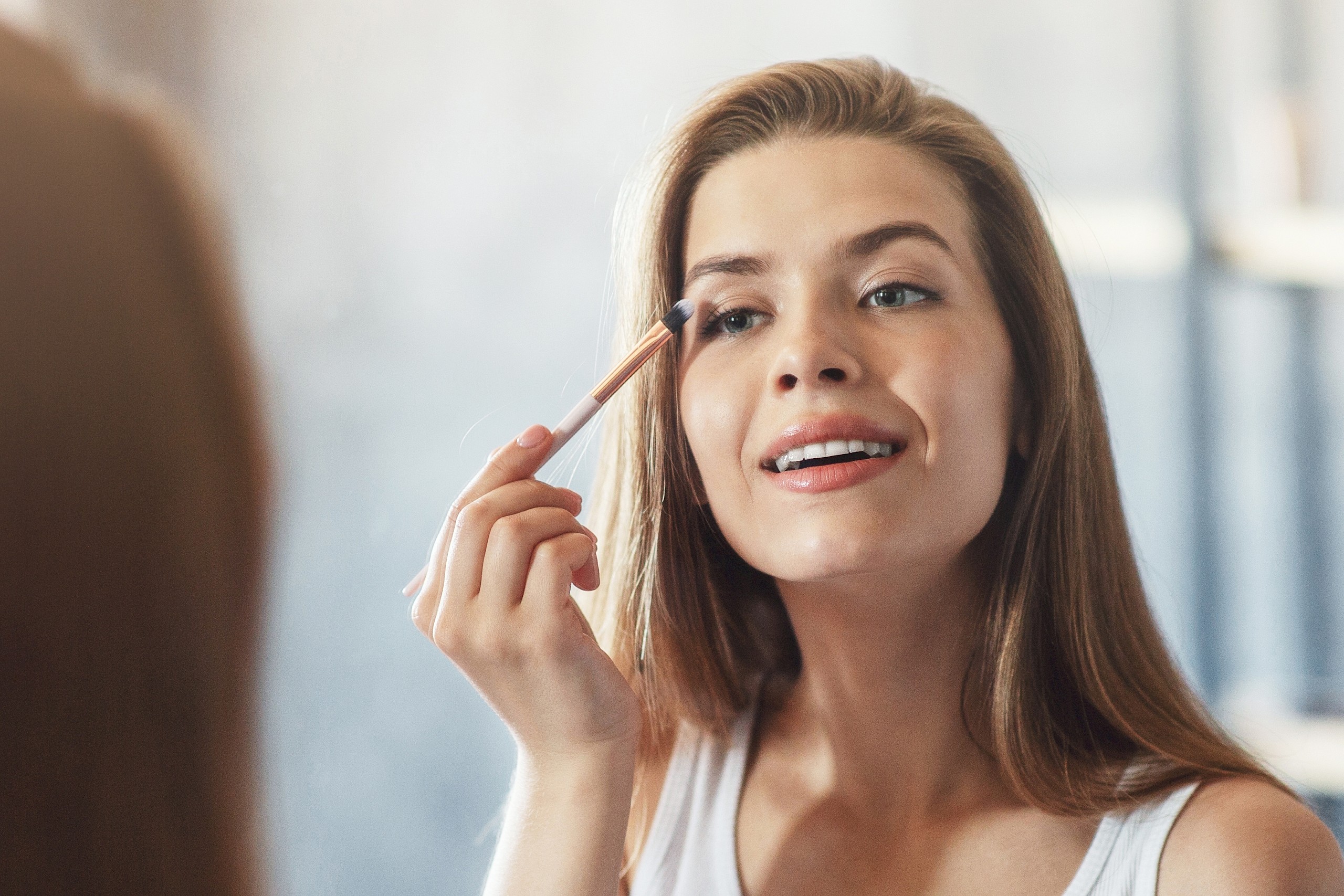 10 sminkhiba, amitől idősebbnek látszol – és lehet, hogy te is elköveted