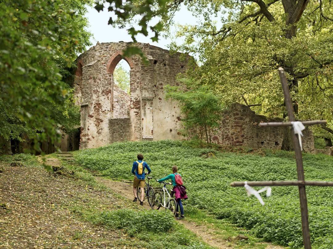 Egy elfeledett balatoni templomrom, amely mögött izgalmas magyar történet húzódik