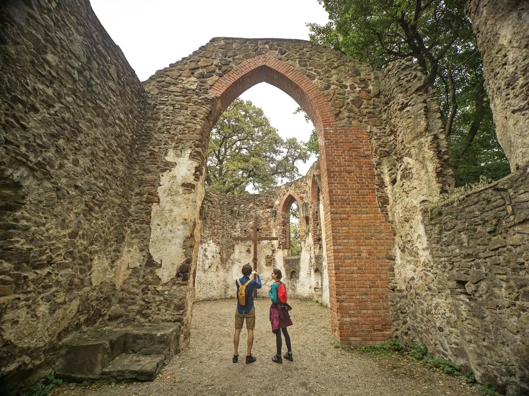 Egy elfeledett balatoni templomrom, amely mögött izgalmas magyar történet húzódik