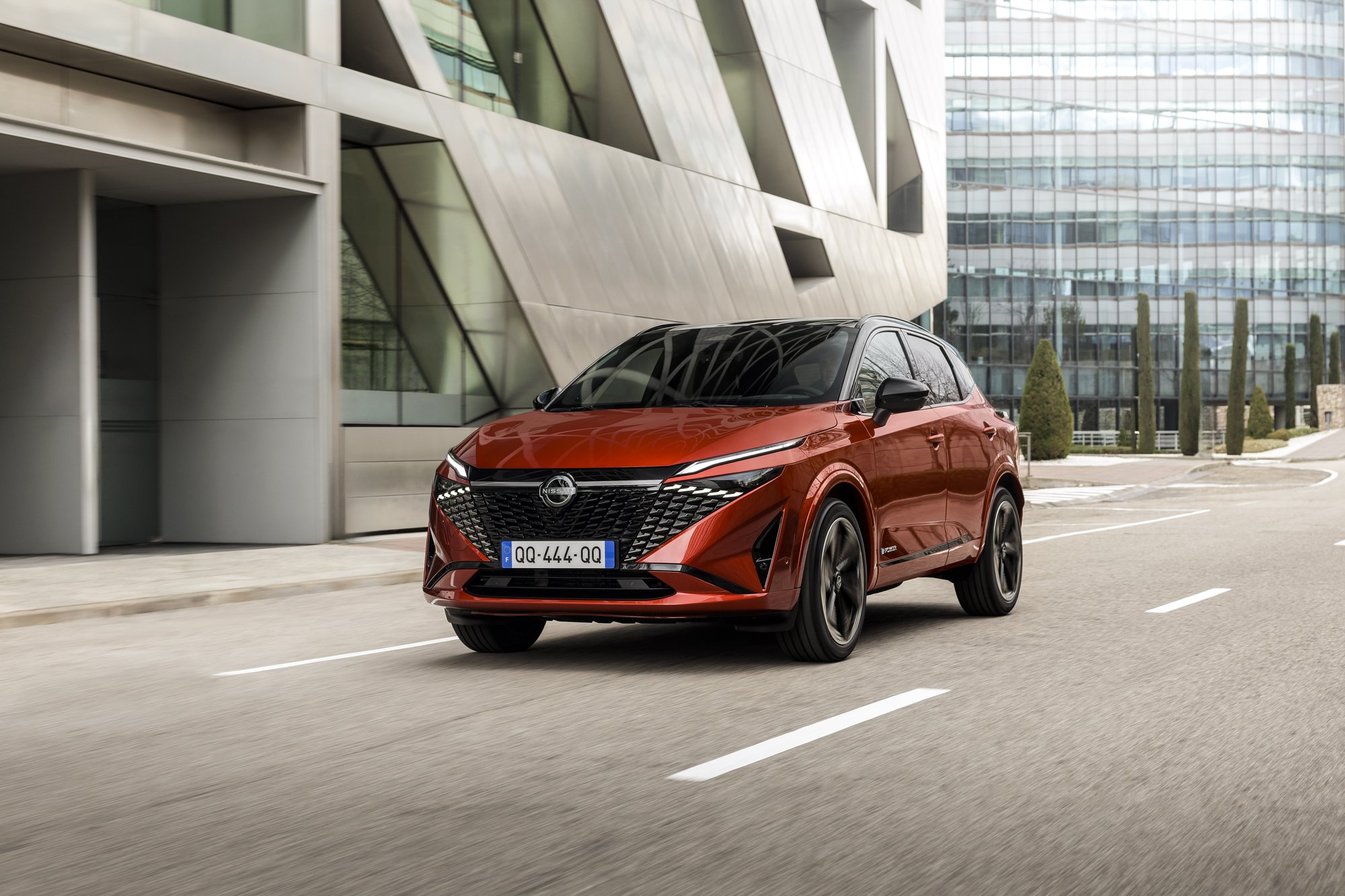 Nissan Qashqai: most még kedvezőbb feltételekkel érkezik a SUV-kategória egyik kedvence (x)