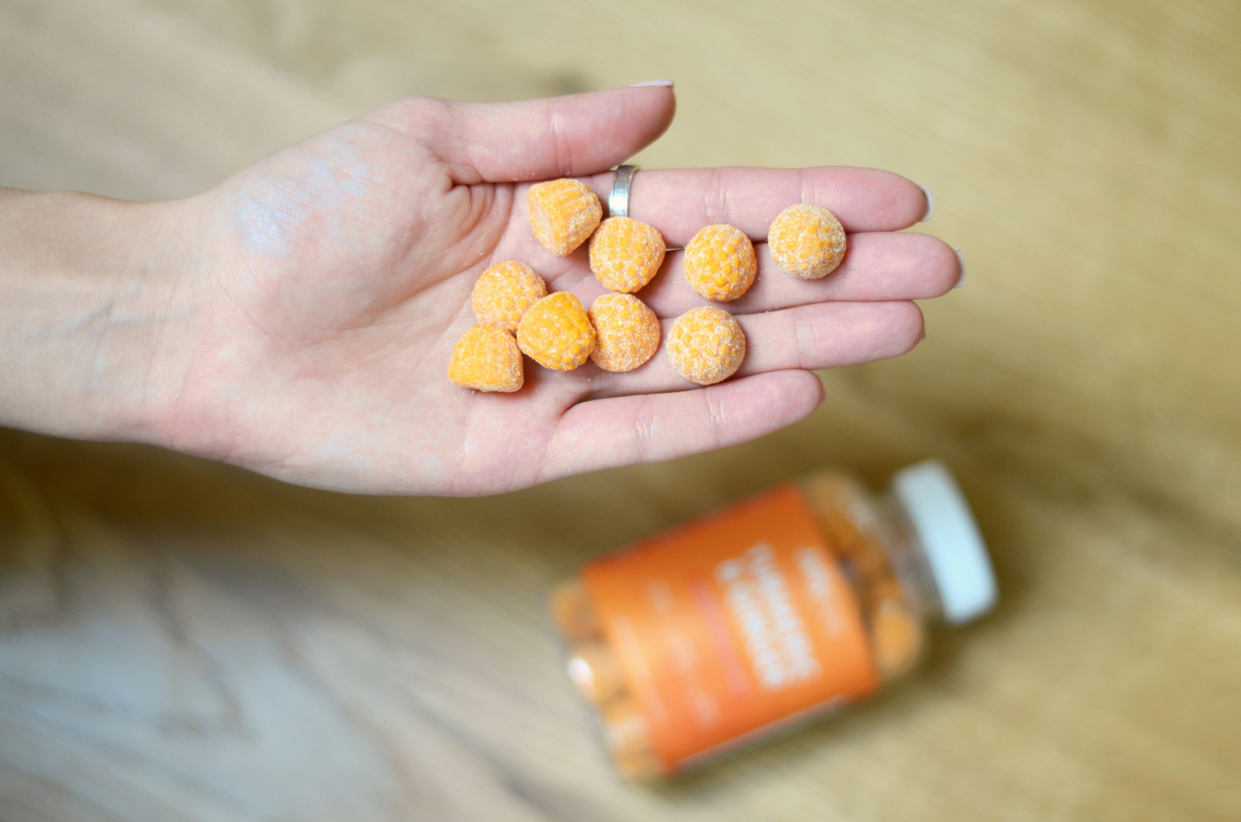 Ez a hétköznapi vitamin segítheti a ráksejtek védekezését, de le is győzheti azokat