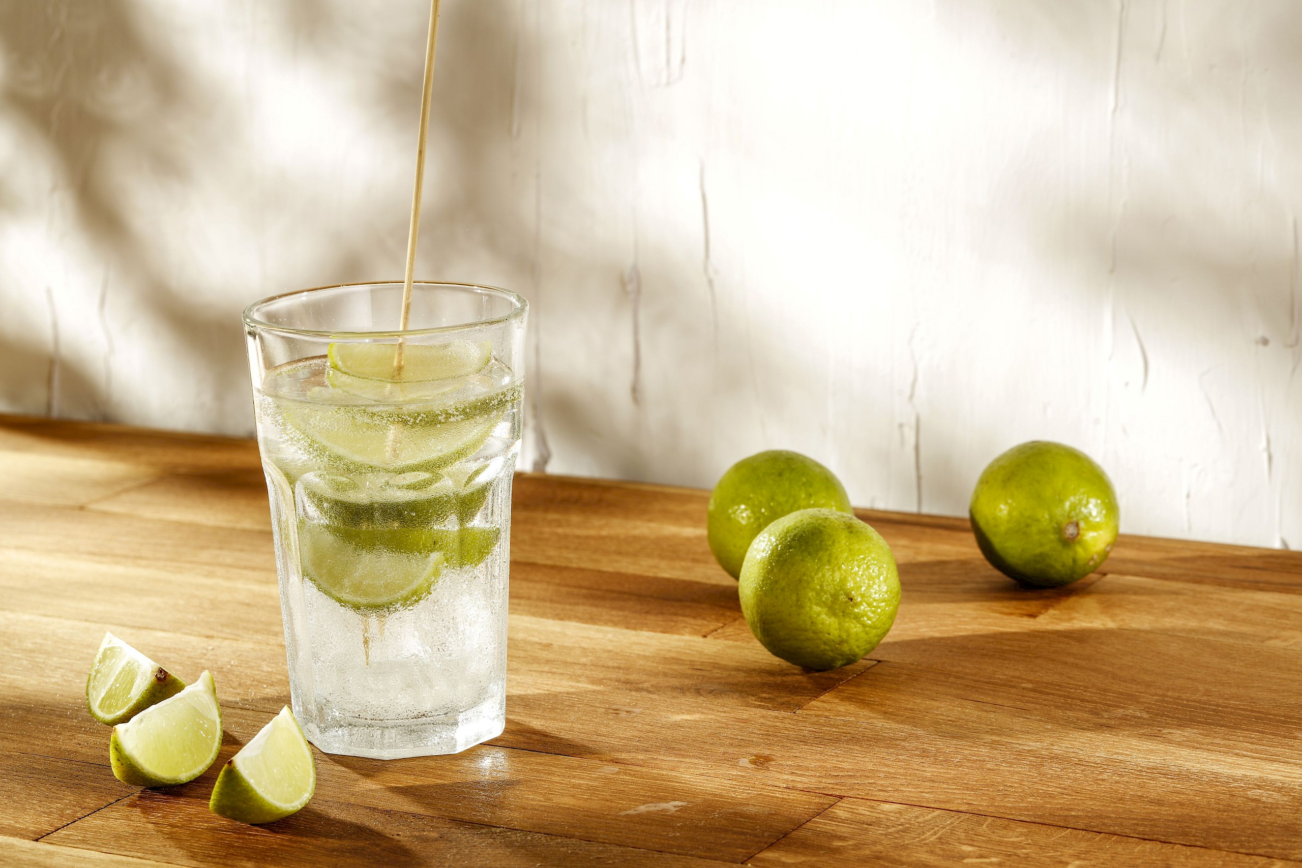 Imádjuk a tradicionális indiai lemon sodát, azt is elmondjuk, miért