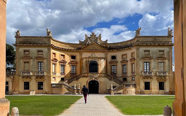 villa_valguarnera/Instagram