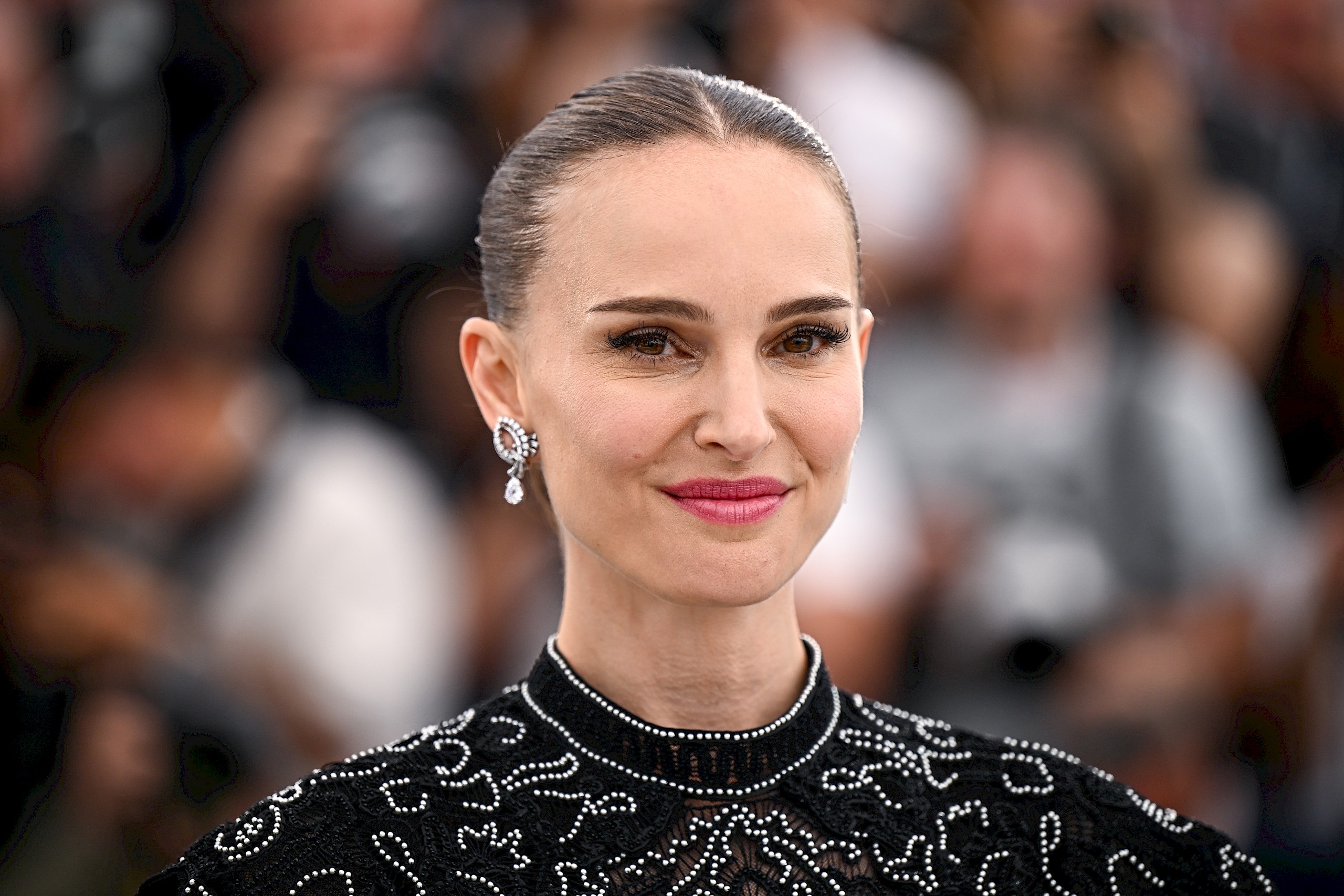 Natalie Portman 45 éves lett – 8 ritkán látott fotó a világsztár korai éveiből