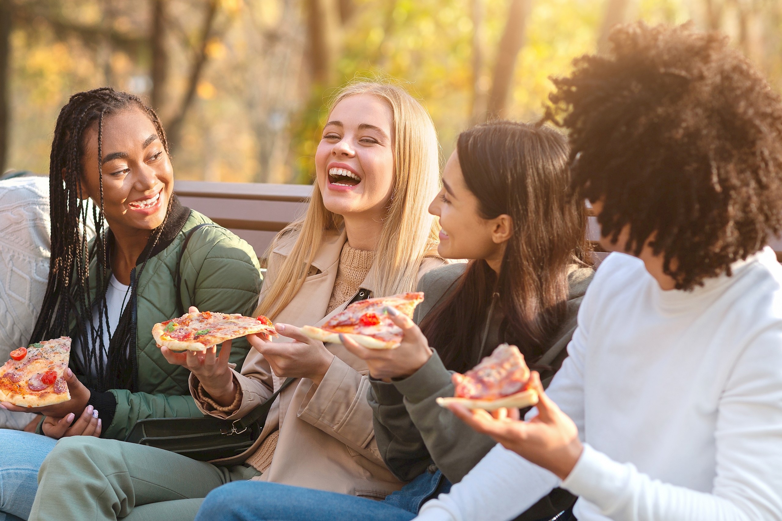 Lehet, hogy te is rosszul eszed a pizzát a kezdetektől fogva? Az olaszok szerint biztosan