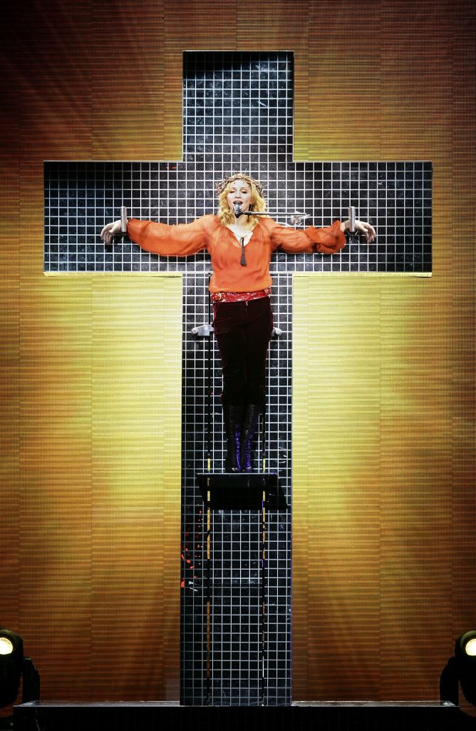 Madonna stílusevolúciója: 10 fotó, ami bizonyítja, miért lett divatikon
