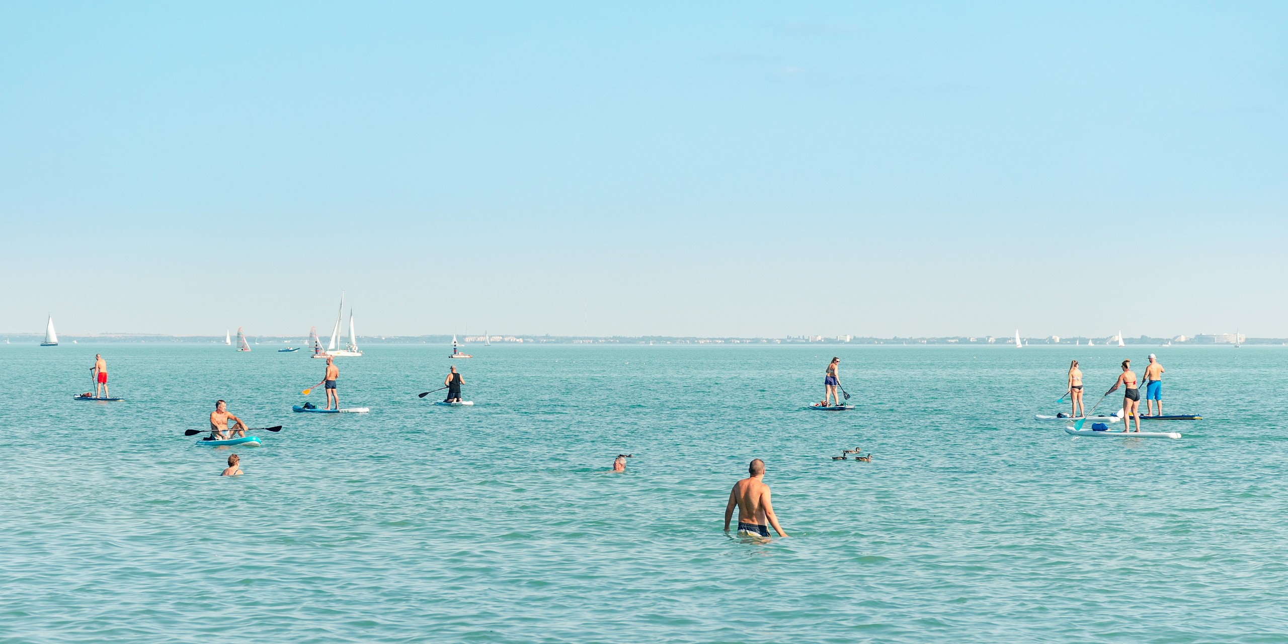 A Balaton legjobb strandján csobbannál? Mutatjuk, hol keresd
