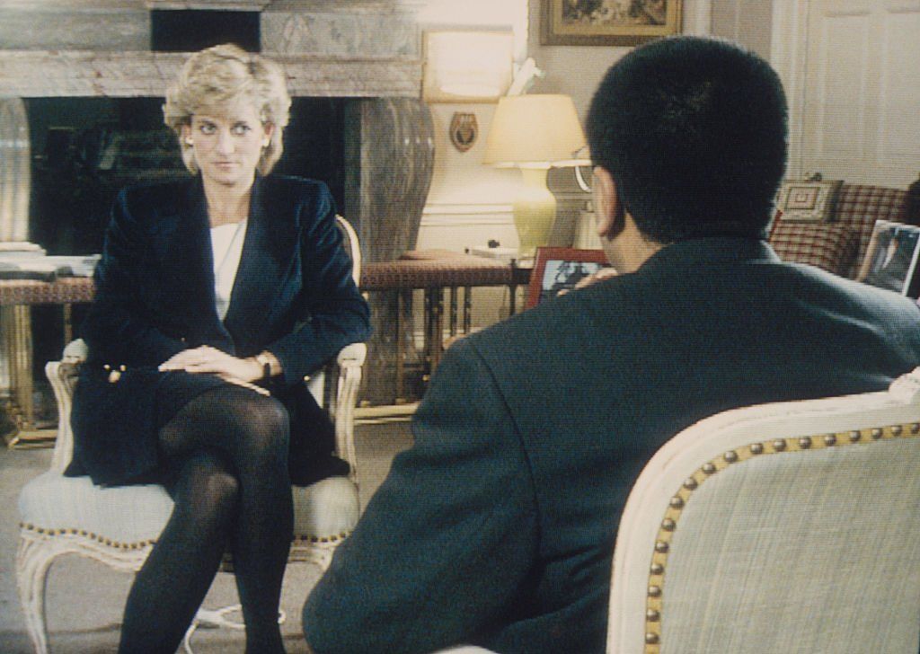 A riporter a BBC-t okolta a botrányosra sikerült Diana- interjú miatt