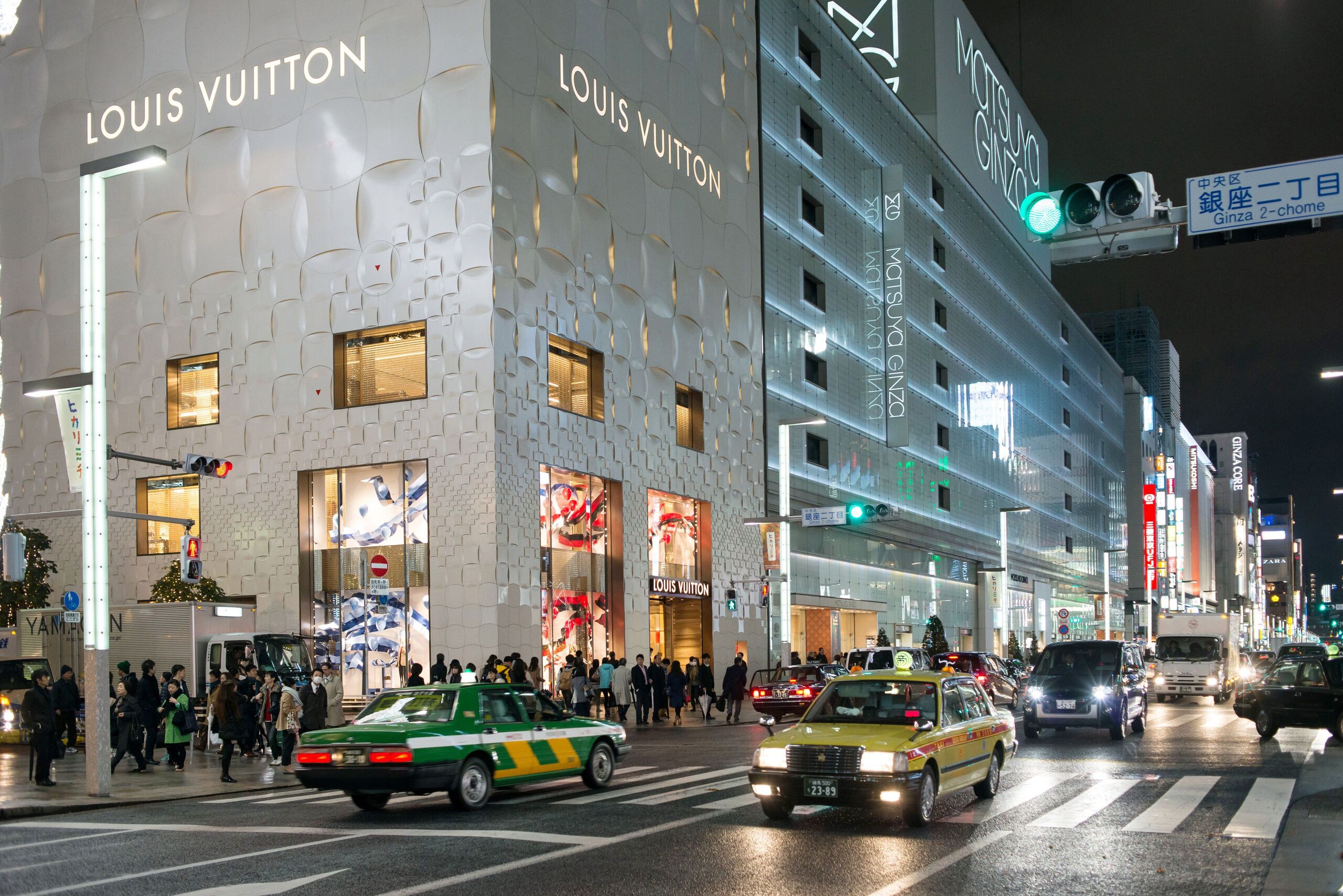 Ezek a világ legjobb városai a luxusvásárlásra − nem Milánó és nem Párizs