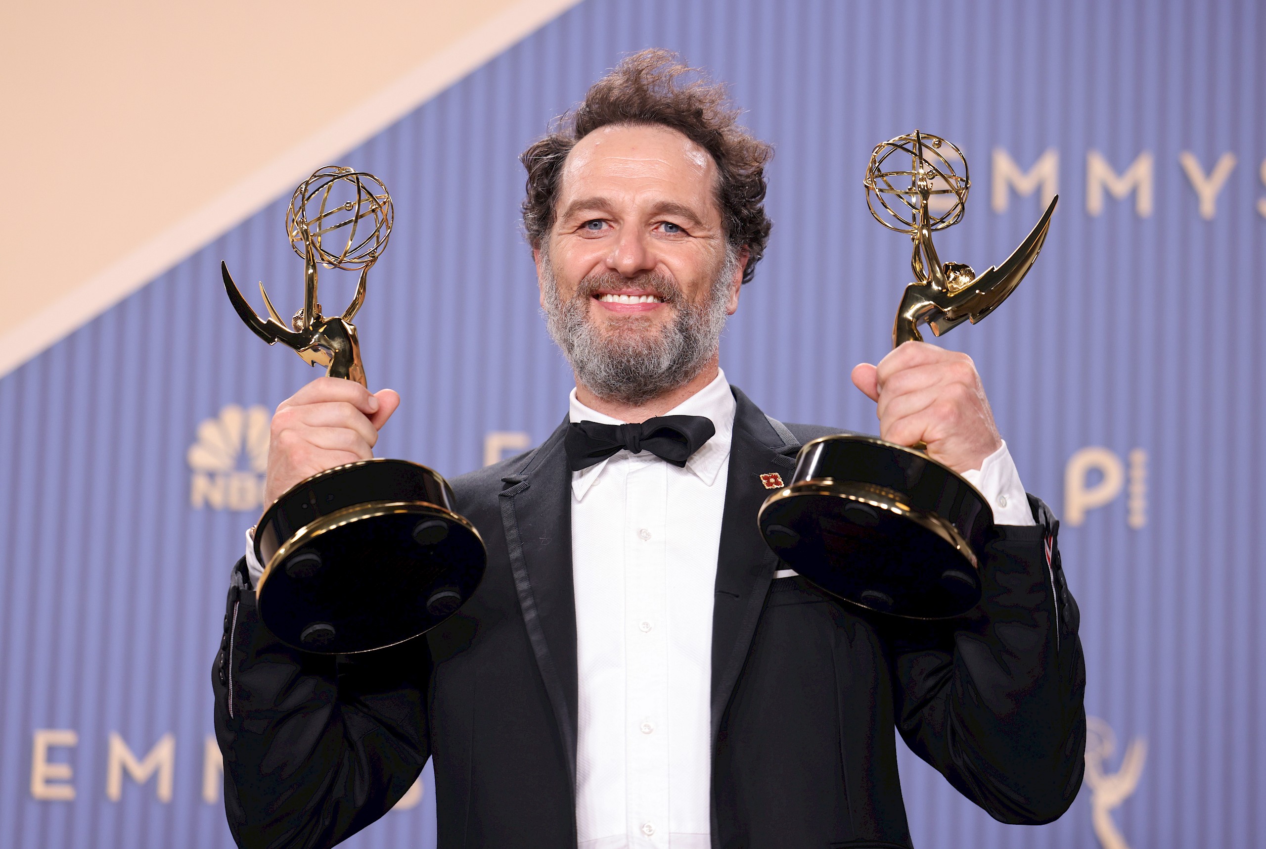 Tarolt a The Pitt és a Widow’s Bay az Emmy-gálán – mutatjuk a legnagyobb nyerteseket