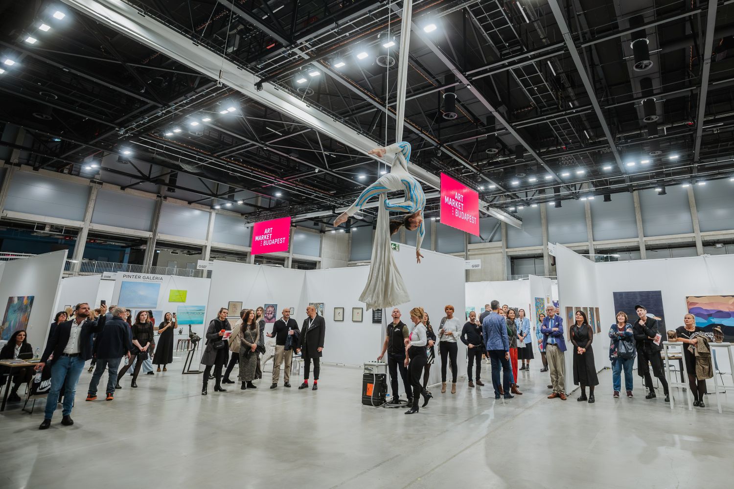 Art Market Budapest: hamarosan megnyitja kapuit a régió legnagyobb képzőművészeti vására