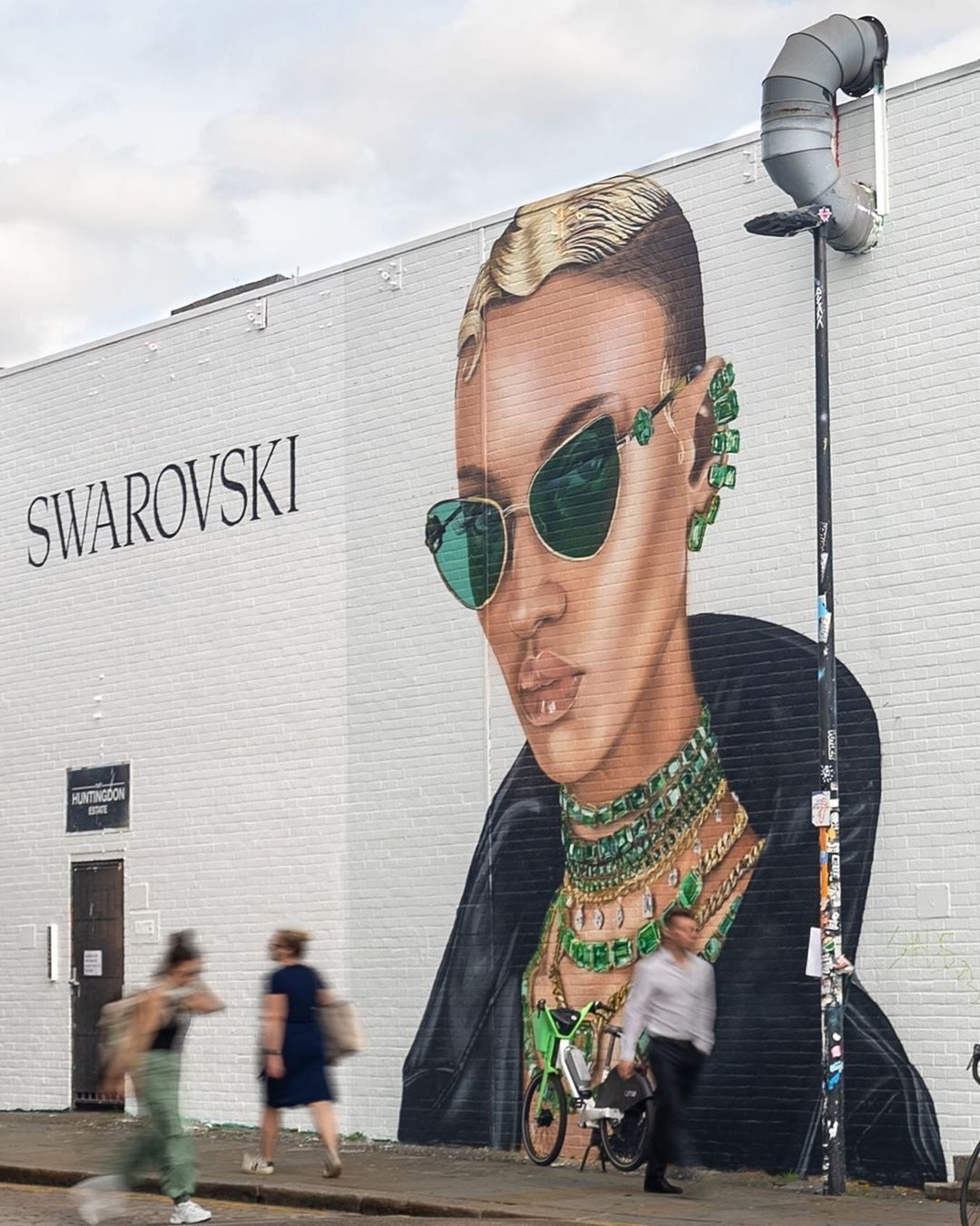 A Swarovski és a Puma összefogott, hogy létrehozzák a sportos csillogást