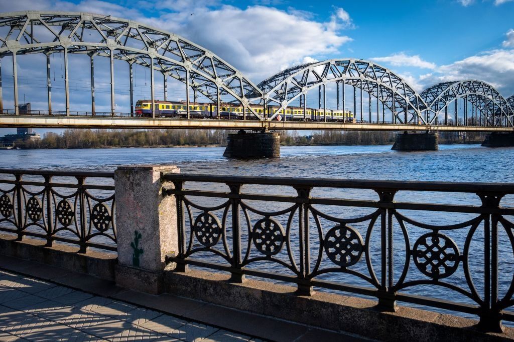 Decemberben új vasútvonal indul két főváros között