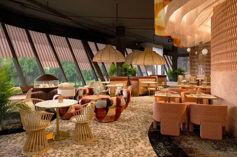 Két étterem is nyílik Budapest legmagasabb épületében