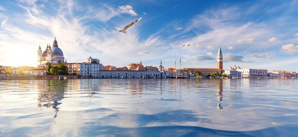 Felkerülhet a veszélyeztetett városok listájára ez a kedvelt európai úti cél