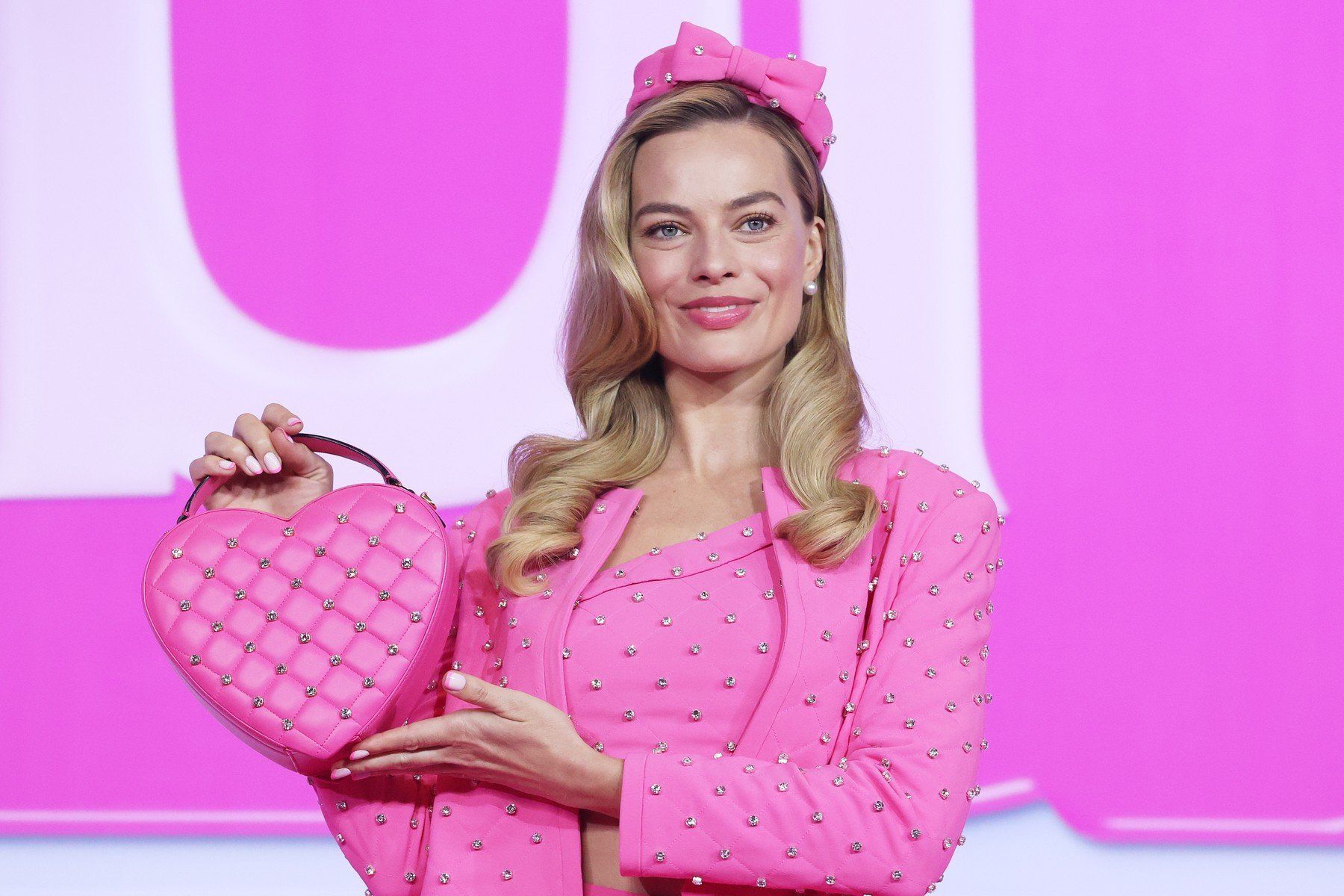 Margot Robbie Barbie-manikűrje lesz az idei nyár nagy slágere